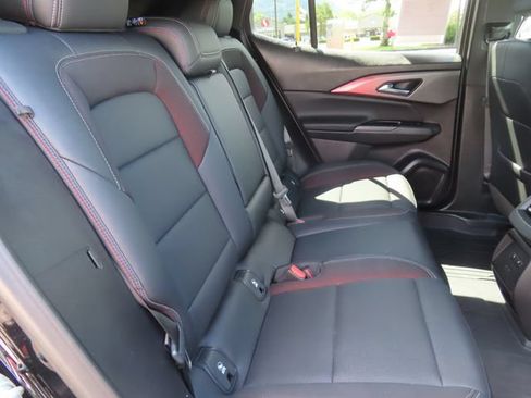 Certified 2025 Chevrolet Equinox EV RS w/ Convenience Package II AWD/4WD image 41