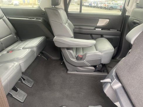 New 2026 Ford Expedition Max Active image 70