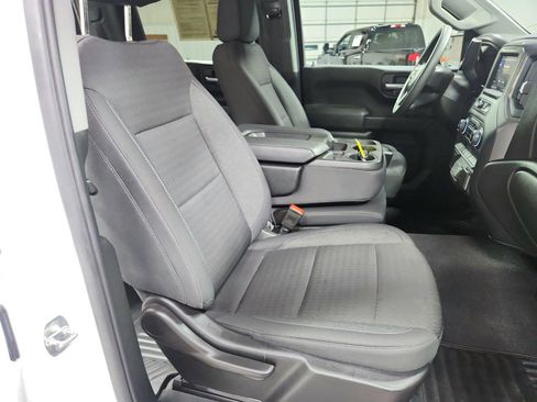 Used 2024 Chevrolet Silverado 1500 Custom image 34