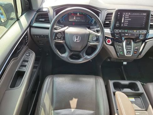 Used 2018 Honda Odyssey Elite image 15