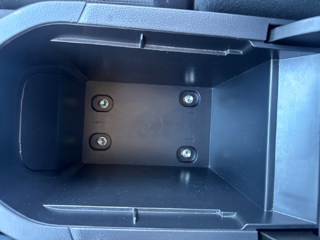 Used 2019 Toyota RAV4 LE w/ Carpet Mat Package AWD/4WD image 25