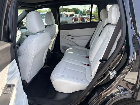 New 2026 Jeep Cherokee Limited AWD/4WD image 21