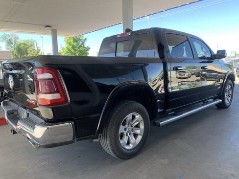 Used 2021 RAM 1500 Laramie AWD/4WD image 5