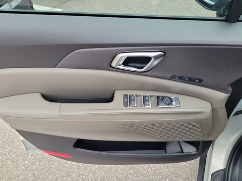 New 2026 Kia Carnival SX FWD image 21