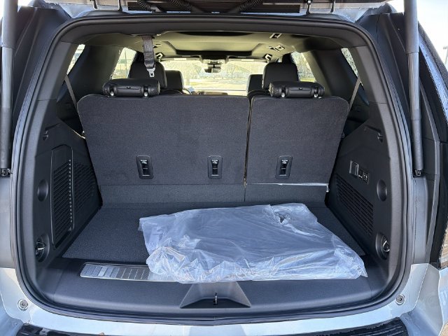 New 2026 Chevrolet Tahoe High Country w/ Sun And Tow Package AWD/4WD image 19