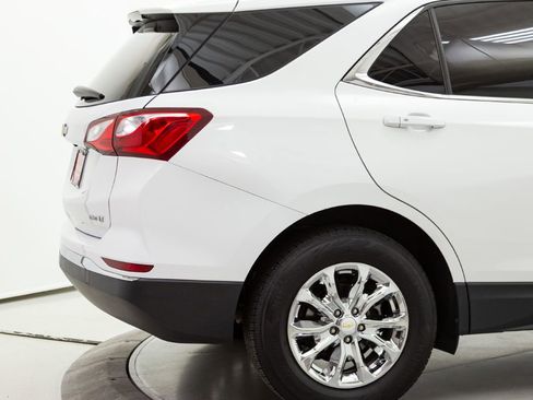 Used 2019 Chevrolet Equinox LT image 15