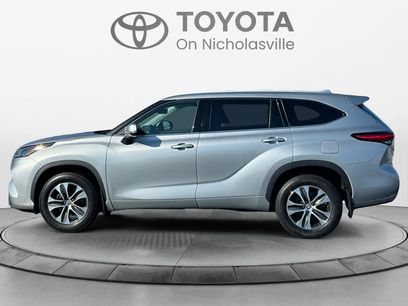 Used 2022 Toyota Highlander XLE