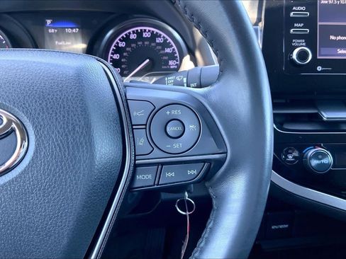 Used 2022 Toyota Camry SE w/ Carpet Mat Package (TMS) FWD image 24