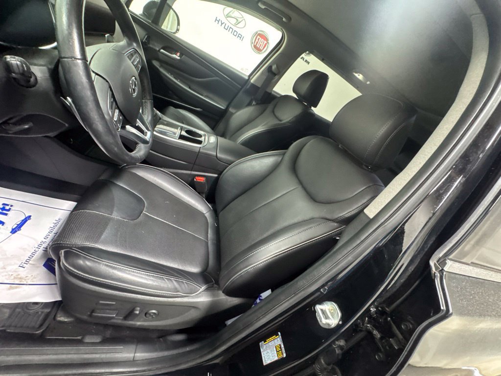 Used 2023 Hyundai Santa Fe Limited AWD/4WD image 17
