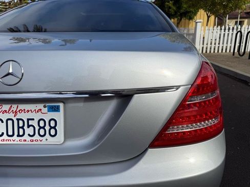 Used 2010 Mercedes-Benz S 550 image 17