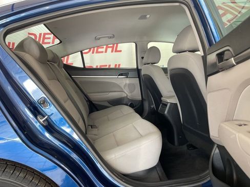 Used 2018 Hyundai Elantra SEL w/ Cargo Package FWD image 10