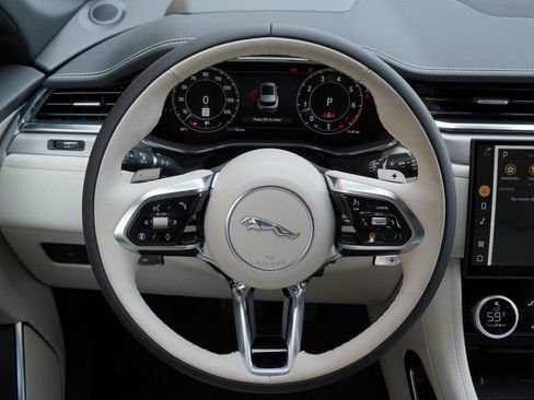 Used 2025 Jaguar F-PACE R-Dynamic S AWD/4WD image 16