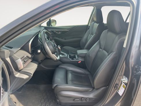 Used 2023 Subaru Outback Touring XT image 9