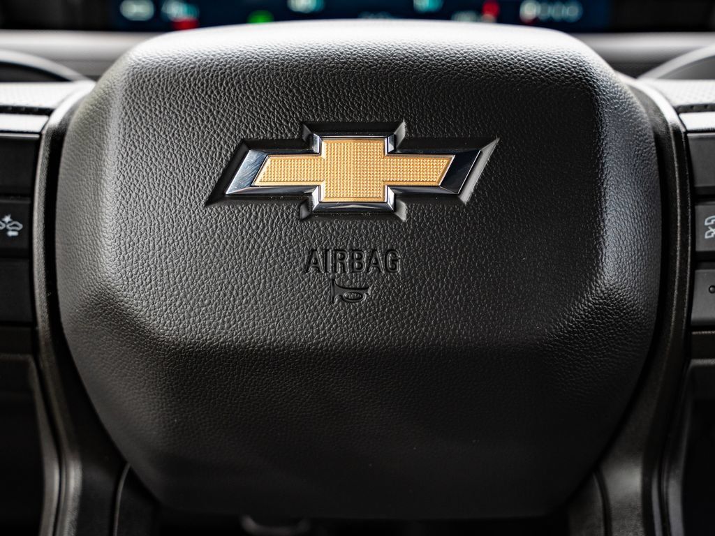 Used 2025 Chevrolet Brightdrop 400 FWD image 24
