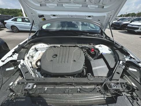 Used 2025 Volvo XC60 B5 Core w/ Climate Package AWD/4WD image 31