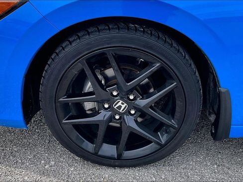 Used 2022 Honda Civic Sport image 11