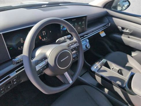 New 2026 Hyundai Tucson SEL image 3