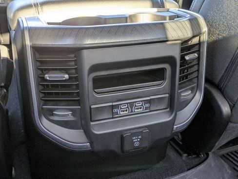 Used 2025 RAM 1500 Big Horn AWD/4WD image 14