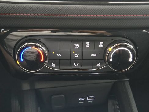 New 2026 Chevrolet TrailBlazer RS w/ Driver Confidence Package FWD image 20