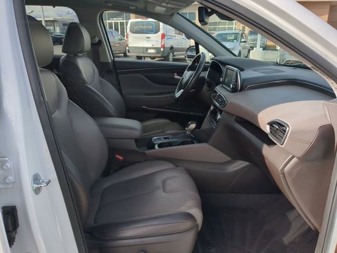 Used 2019 Hyundai Santa Fe Limited image 28