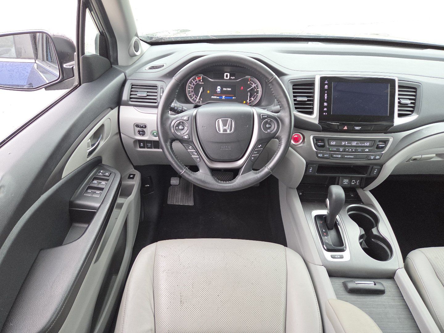 Used 2018 Honda Ridgeline RTL-T image 23