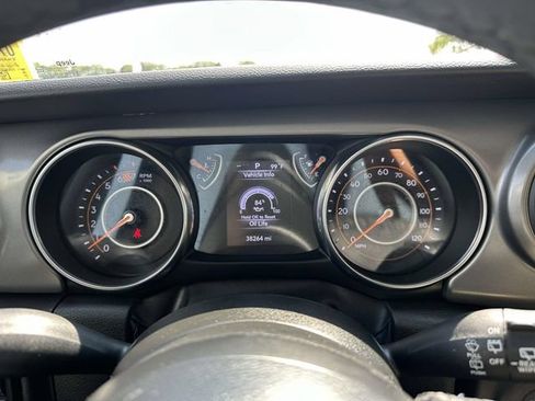 Used 2023 Jeep Wrangler Unlimited Sport AWD/4WD image 13