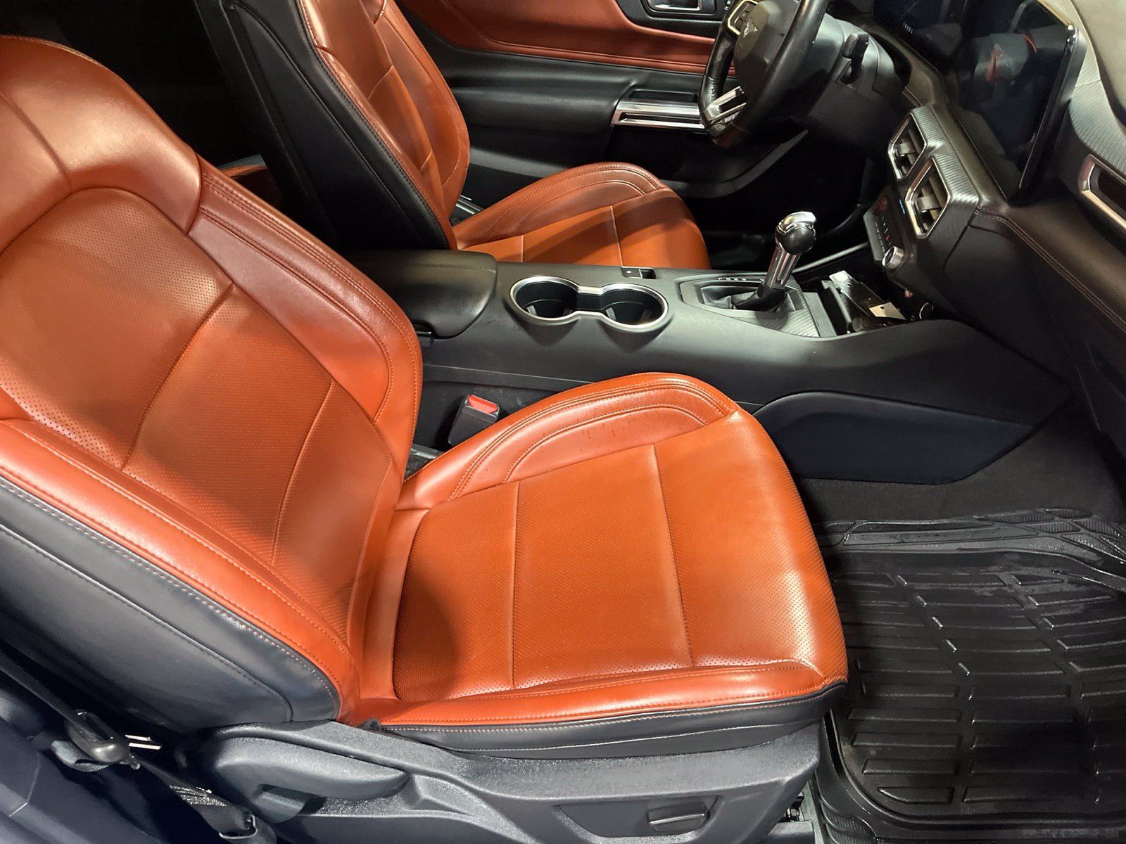 Used 2024 Ford Mustang Premium RWD image 15