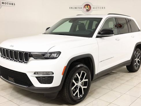 Used 2024 Jeep Grand Cherokee Limited w/ Trailer Tow Package image 5