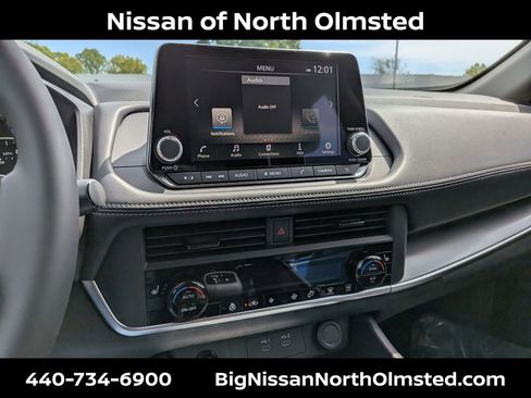 New 2026 Nissan Rogue SV w/ Cold Weather Package AWD/4WD image 16