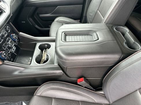 Used 2023 Chevrolet Tahoe High Country w/ Premium Package AWD/4WD image 21