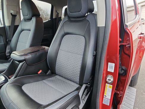 Used 2015 Chevrolet Colorado Z71 image 19