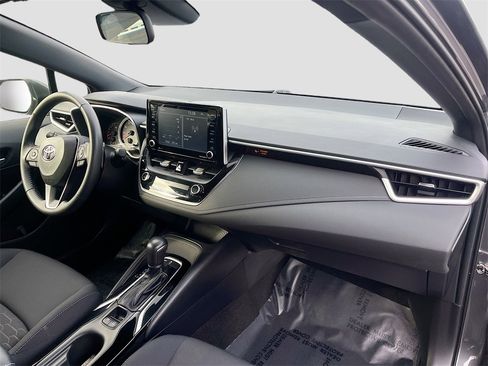 Used 2022 Toyota Corolla SE image 27