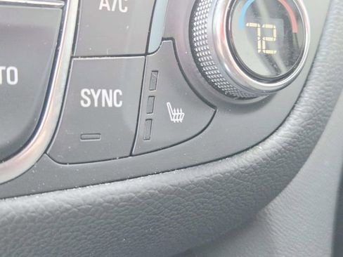 Used 2024 Chevrolet Equinox LT w/ LPO, Floor Liner Package image 24