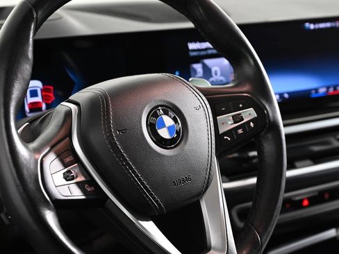 Used 2024 BMW X5 xDrive40i w/ Premium Package AWD/4WD image 12