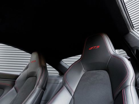 Certified 2024 Porsche 911 GT3 image 5