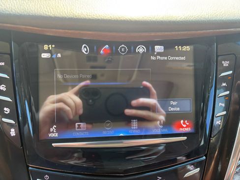 Used 2017 Cadillac Escalade Luxury RWD image 22