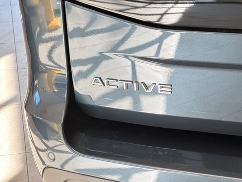 Used 2025 Ford Expedition Active image 29