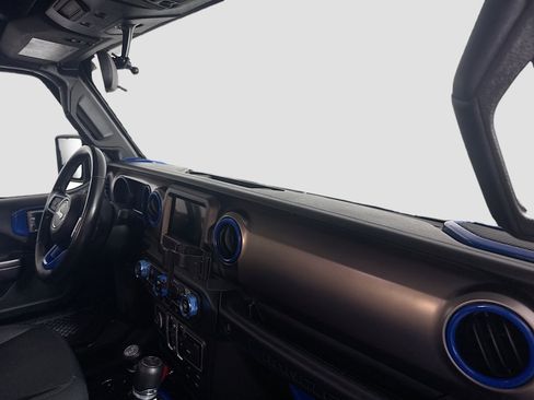 Used 2020 Jeep Wrangler Willys image 30