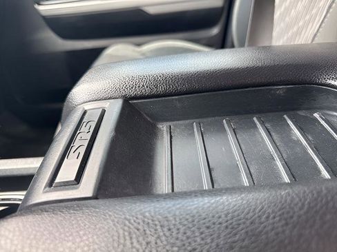 Used 2019 Toyota Tundra SR5 w/ SR5 Upgrade Package image 29