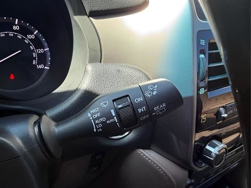 Used 2022 Lexus GX 460 Premium w/ Accessory Package image 57