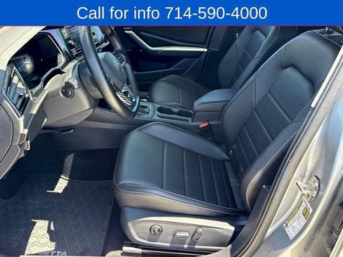 Used 2023 Volkswagen Jetta SE FWD image 14