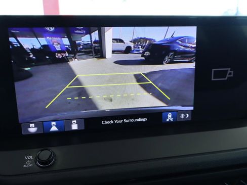 Used 2025 Honda Accord Sport image 25