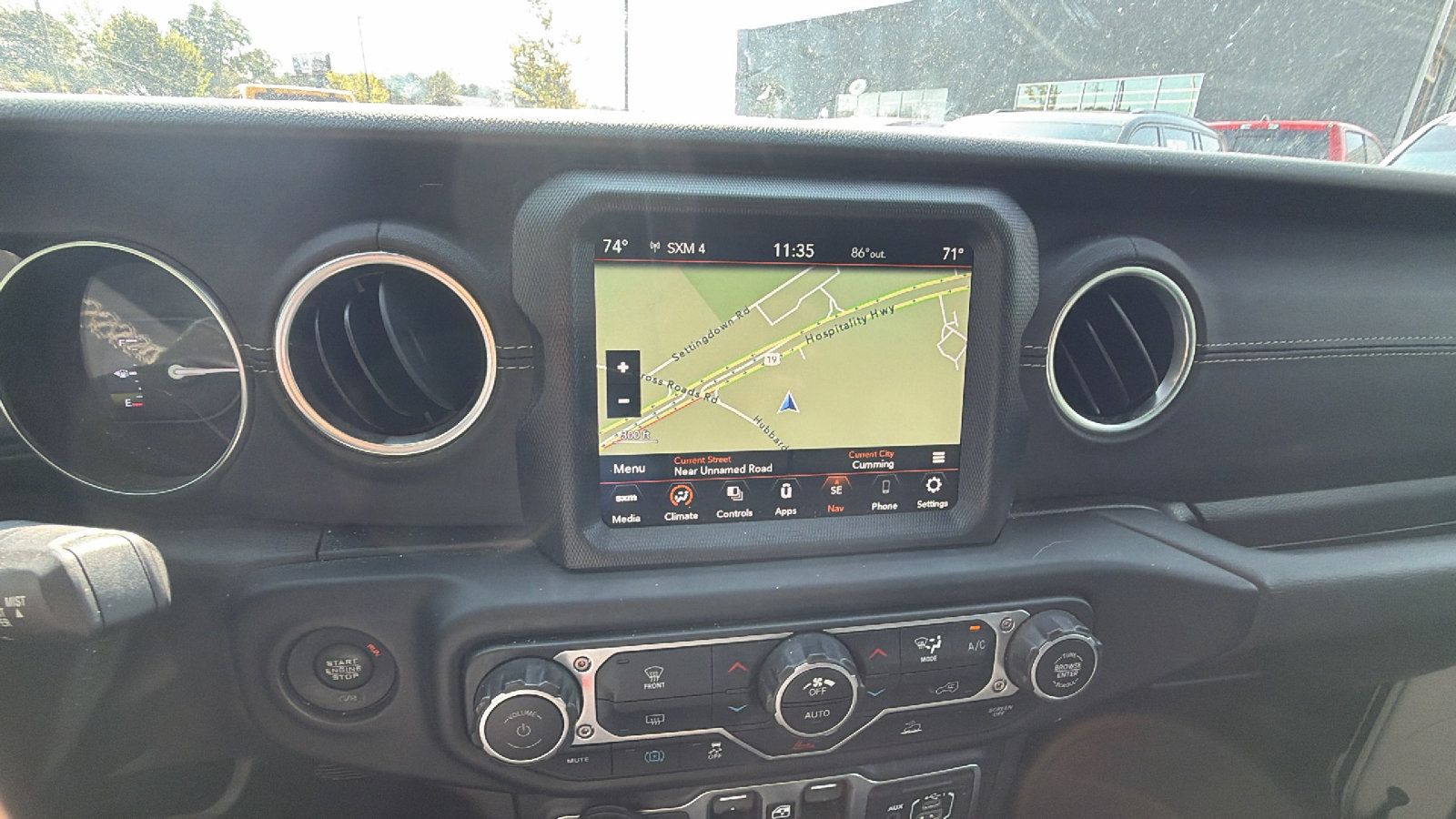Used 2023 Jeep Wrangler Unlimited Sahara AWD/4WD image 32