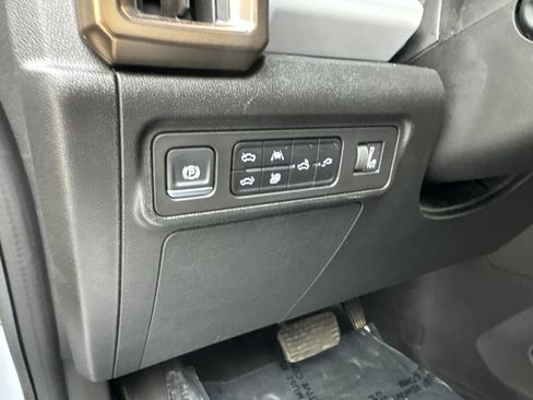 Used 2024 GMC Hummer EV 2X w/ Extreme Off-Road Package AWD/4WD image 56
