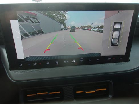 Used 2025 Ford Maverick Tremor AWD/4WD image 22