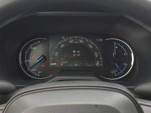 Used 2025 Toyota RAV4 LE image 18