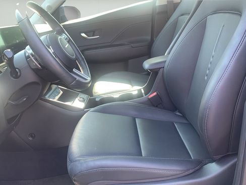 Certified 2024 Hyundai Kona Limited FWD image 19