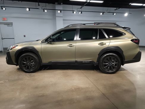 Used 2024 Subaru Outback Onyx Edition AWD/4WD image 4