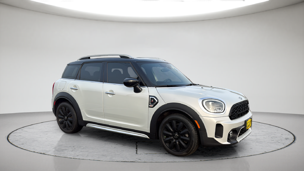 Used 2021 MINI Cooper Countryman S FWD image 4