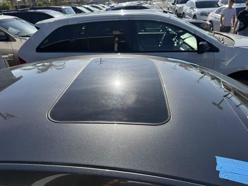Used 2020 Ford Fusion Titanium AWD/4WD image 5